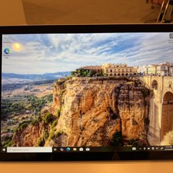 Microsoft Surface Pro 10" Core i5 1.7 GHz - SSD 128 GB - 4 GB Without keyboard
