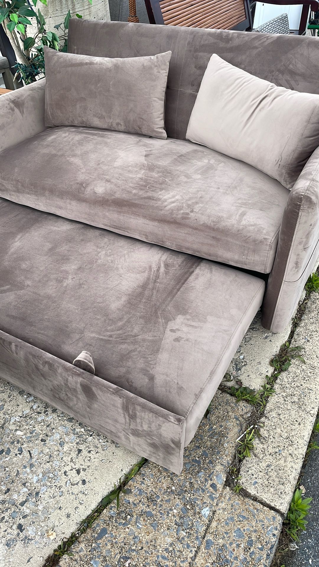 Futon And Bed