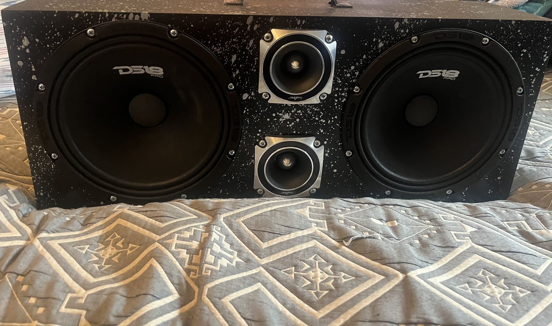 Half Rack Speaker