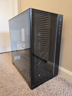 ​Lian Li O11 Dynamic XL ROG Certified Full Tower PC Case - Black
