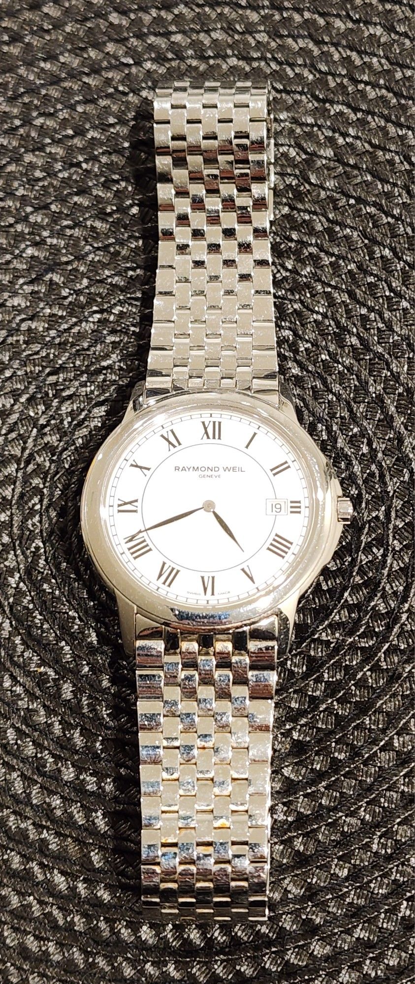Mens Raymond Weil Tradition Watch