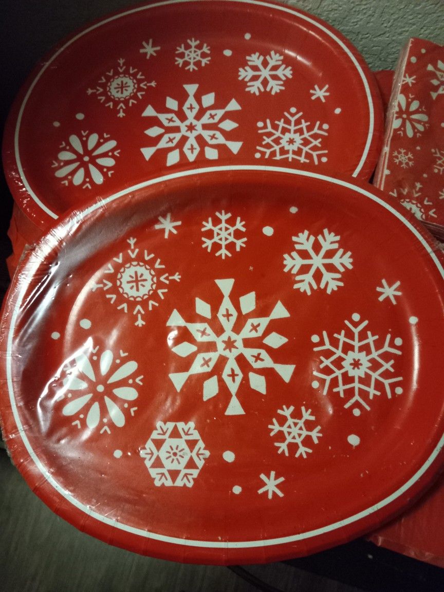 Christmas Holiday Dinnerware