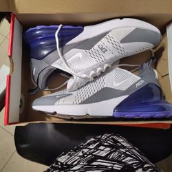 New Unused Nike Shoes