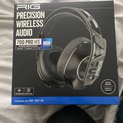 RIG 700 PRO HS Wireless Gaming Headset for PlayStation PS4, PS5, Switch docked, PC - Hi-Fi Drivers - Spatial Audio - Ultra Lightweight - Durable - Rem