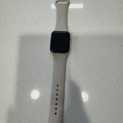 SE Apple Watch