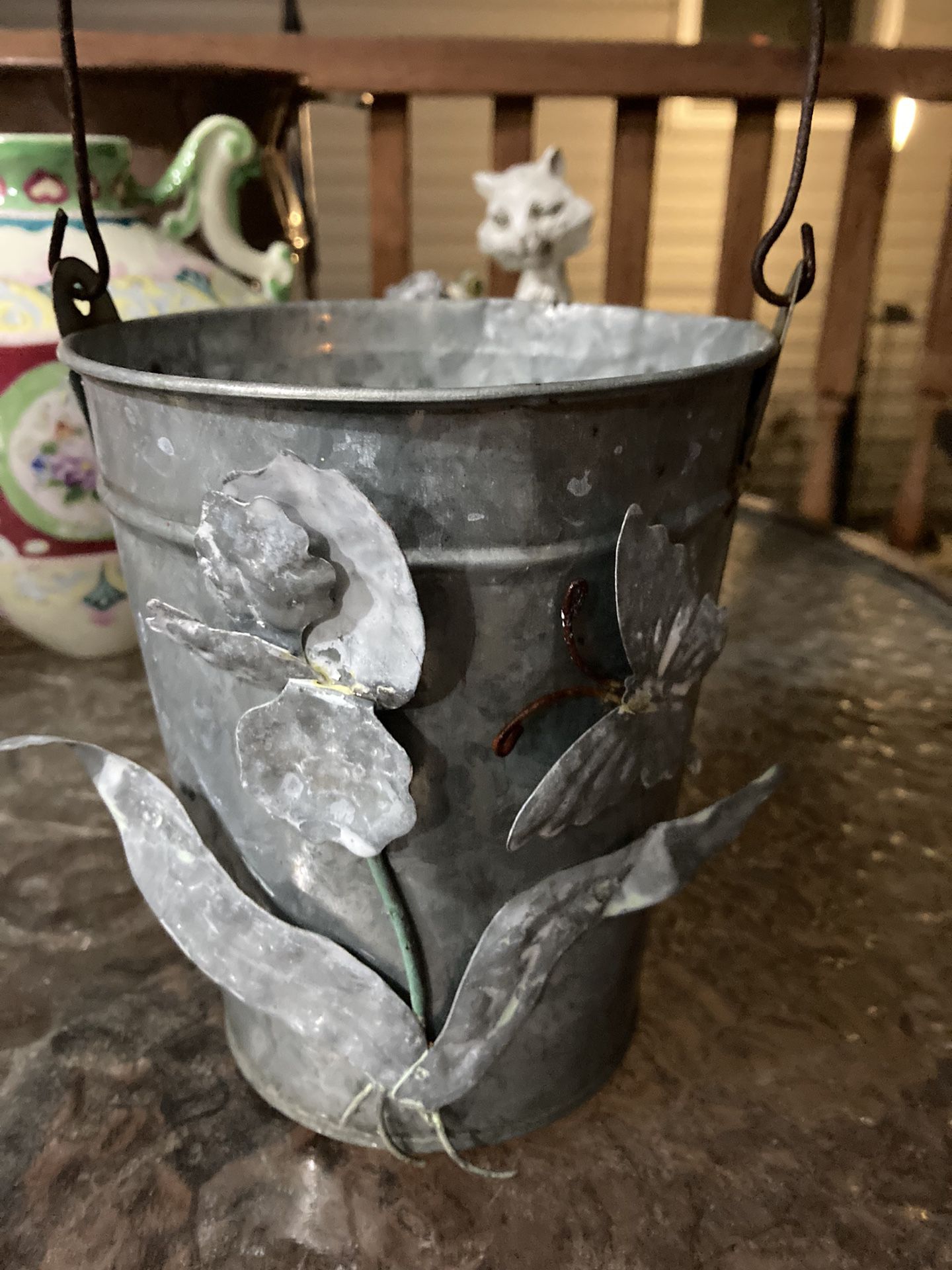 Small Vintage Decorative Galvanized Pail. Would be cute with a plant in it.
