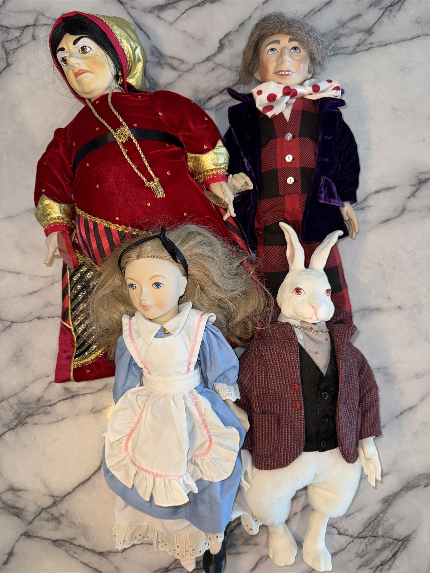 Festival Queen Doll Cardboard Labubu Let's Checkmate Queen