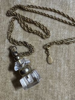 VINTAGE JOAN RIVERS NECKLACE AND PENDANT