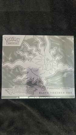 Pokémon Center Pitch Black ETB