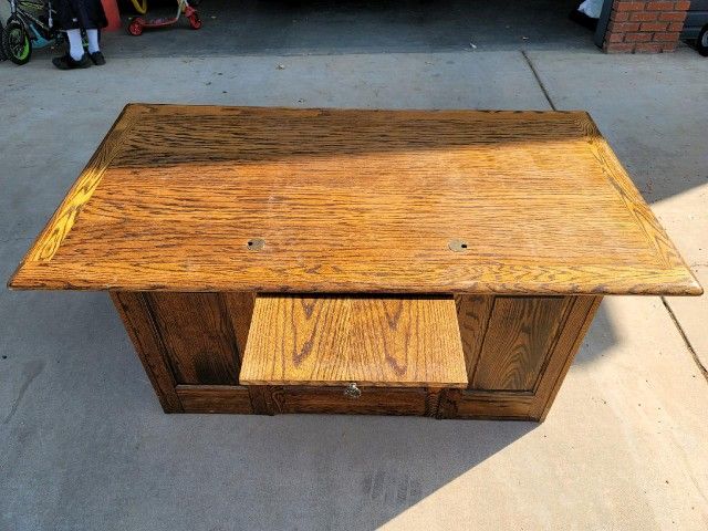 Wooden Desk Solid Wood!