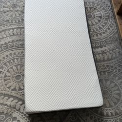 Novaform Twin clean mattress