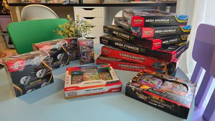 Pokémon Special Collection Boxes/Pitch Black/First Partner Set