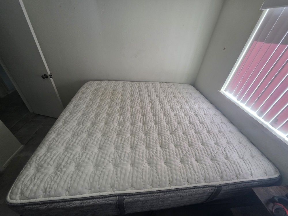 King Size Bed With Frame