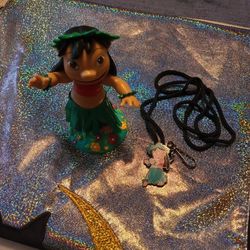 DISNEY LILO BOBBLE HEAD & CAST EXCLUSIVE  BOLO LANYARD 