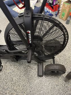 Titan Fitness Fan Bike