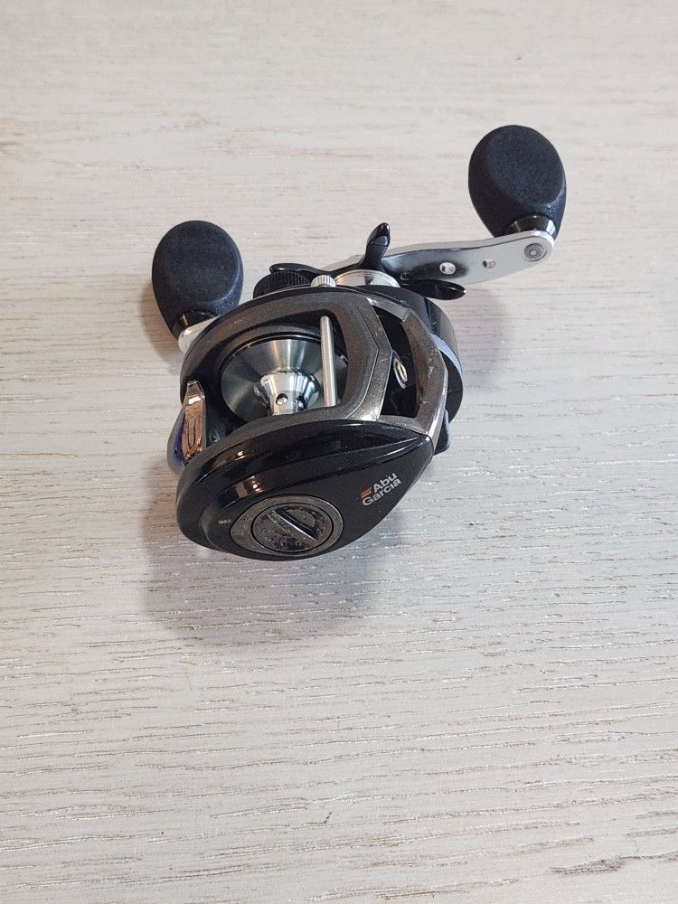 Abu Garcia Revo Winch Fishing Reel