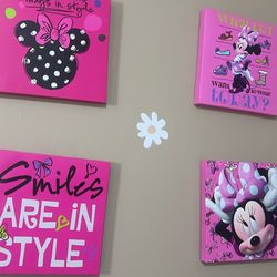 Minnie Mouse Decor 