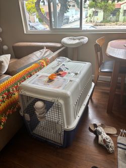 Dog Carrier/ Crate
