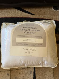 Performance Down Alternative Comforter