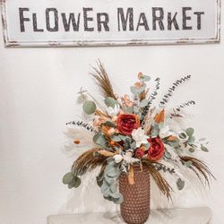 Sustainable Floral Arrangements 