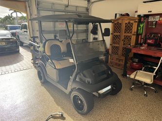 Club Golf Cart - Lithium