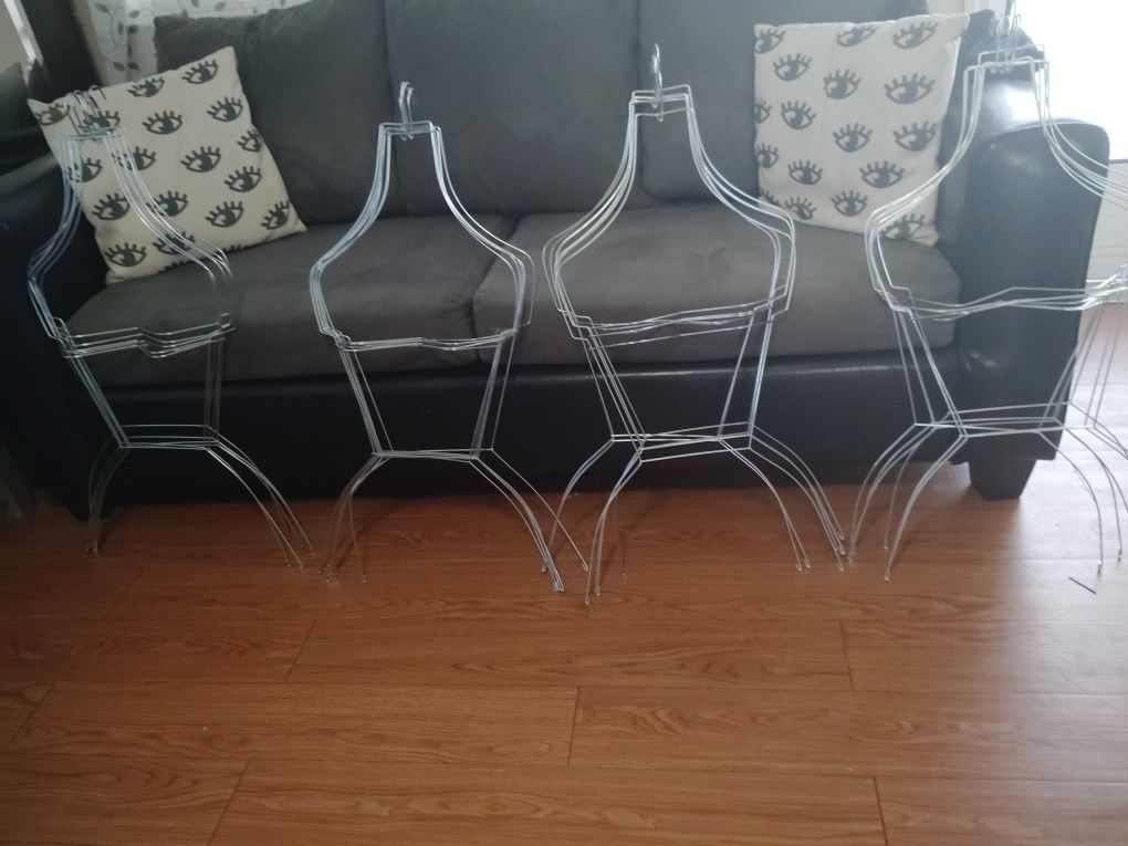 Me Llegaron Más Ganchos     Aga Su Pedido  $5 Dlls Cada Gancho O Bien Media O Docenas   Area Northeast. El Paso Tx