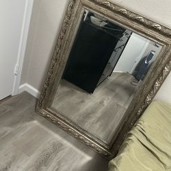 Mirror Dresser 