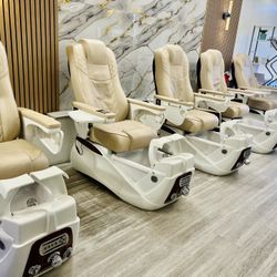 Sale 8 Chair pedicure -6 Table 