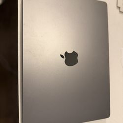 2023 MacBook Pro M2 Pro Chip