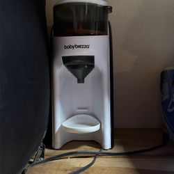 Baby Brezza Formula Pro Advanced Baby Formula Dispenser 