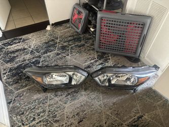 Honda HR-V Headlights