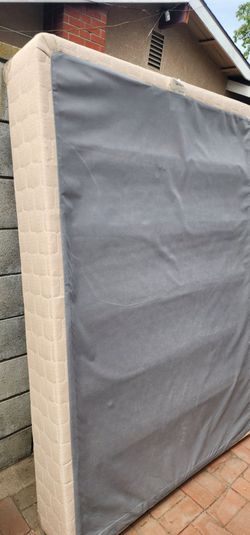 Full size box spring