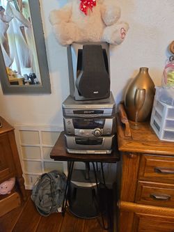 RCA 3 Disc Change Audio System