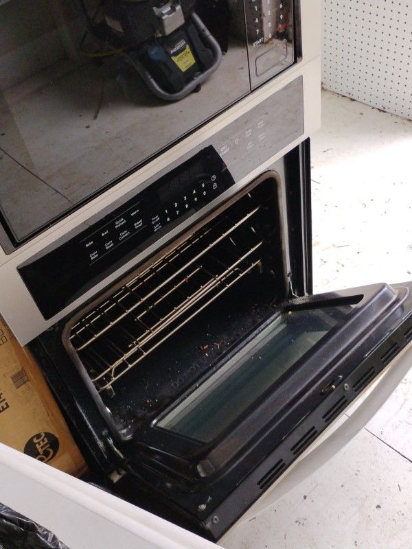 Frigidaire Microwave And Stove Combo 
