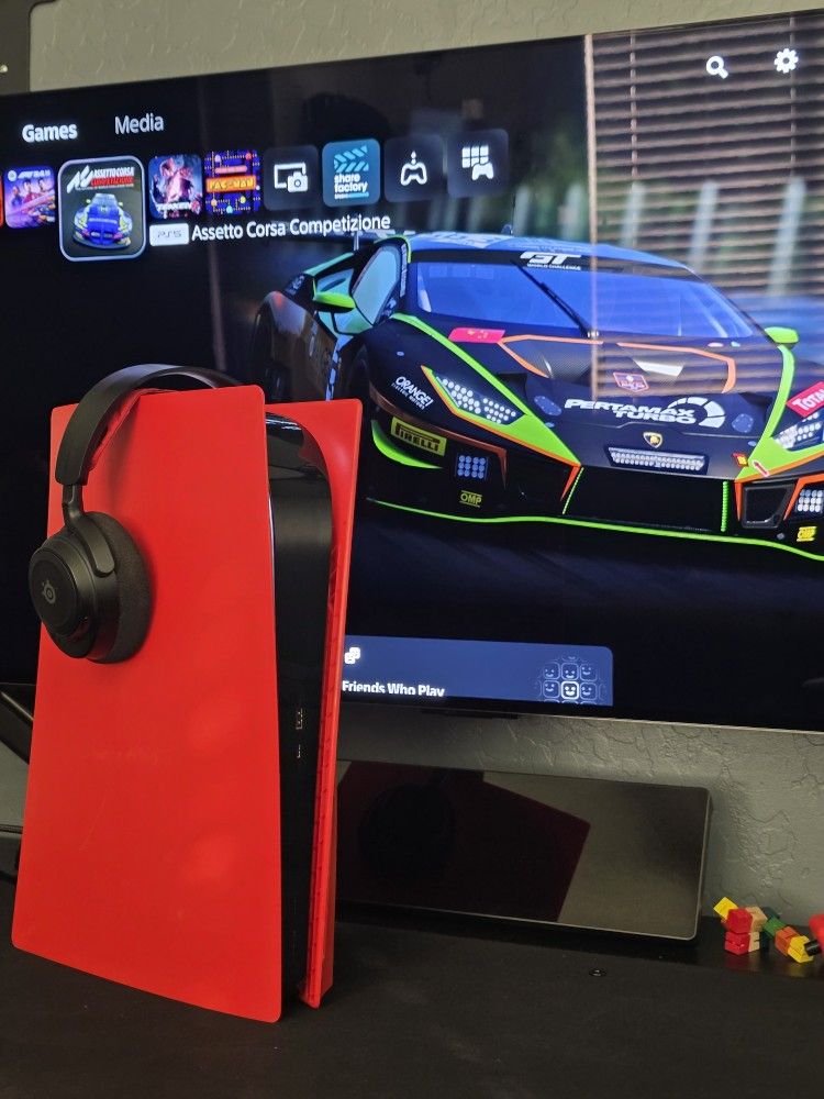 PS5 W/ Steelseries Nova 7x