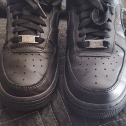 Air Force 1.         Size 7 