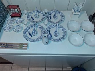 Porcelain Chinese Dinnerware set