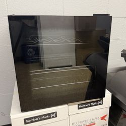 Insignia Mini Fridge 