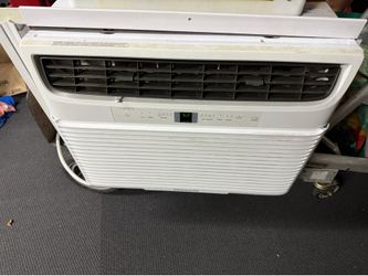 15,000 BTUs Air Conditioning 110volts