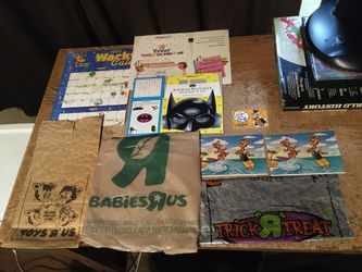 Vintage Toys "R" Us Lot Activity Box Batman Catwoman Calendar Garfield Fun Glasses Halloween Bag Calendar Gift Card