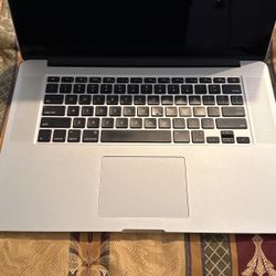 Apple MacBook Pro Late 2015 i7 EXCELLENT CONDITION 2Tb Storage