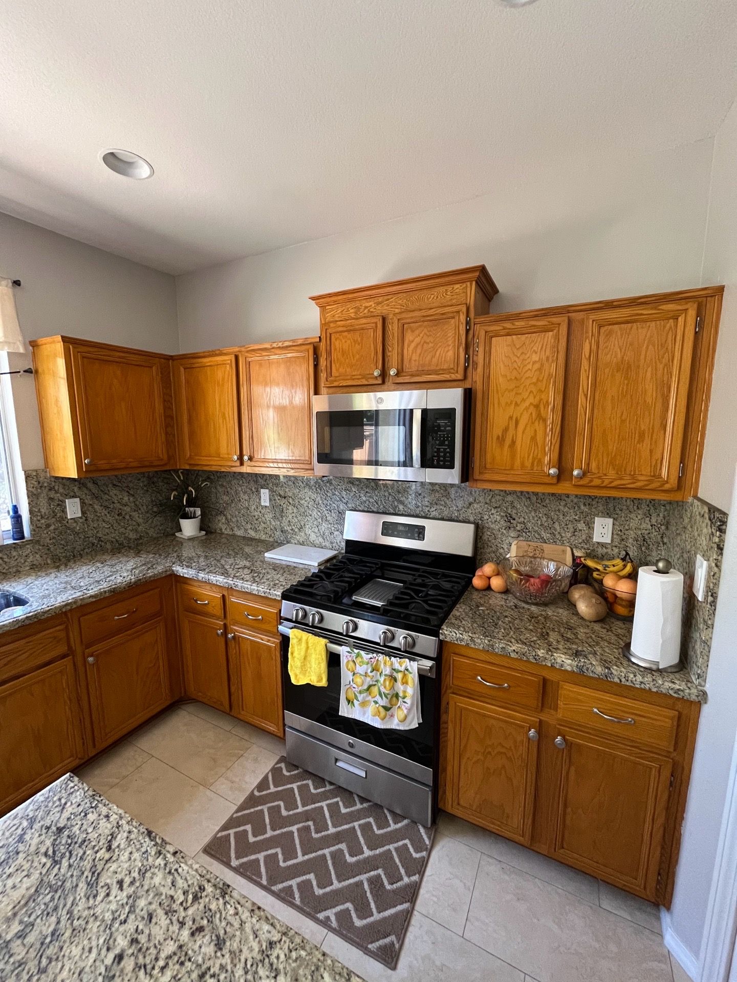 Kitchen Cabinets and island granite countertop