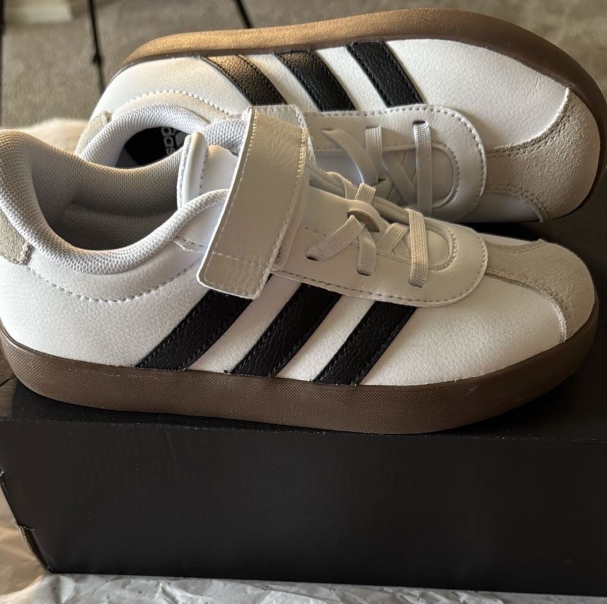 โจ Brand New Adidas VL Court 3.0 Kids Shoes โจ