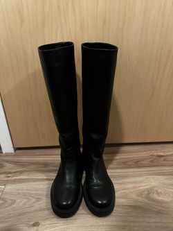 Women Zara Boots Size 6 1/2