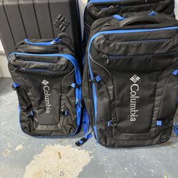 Columbia 21” Soft She’ll Free Roam Carryon Luggage - Expandable