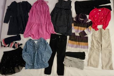 Size 5 girl clothing bundle/ lot