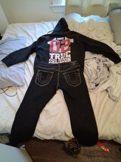 TRUE RELIGION/HOODIE and Black Jeans