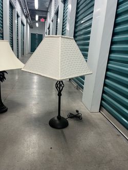 Two beautiful vintage lamps $10 each