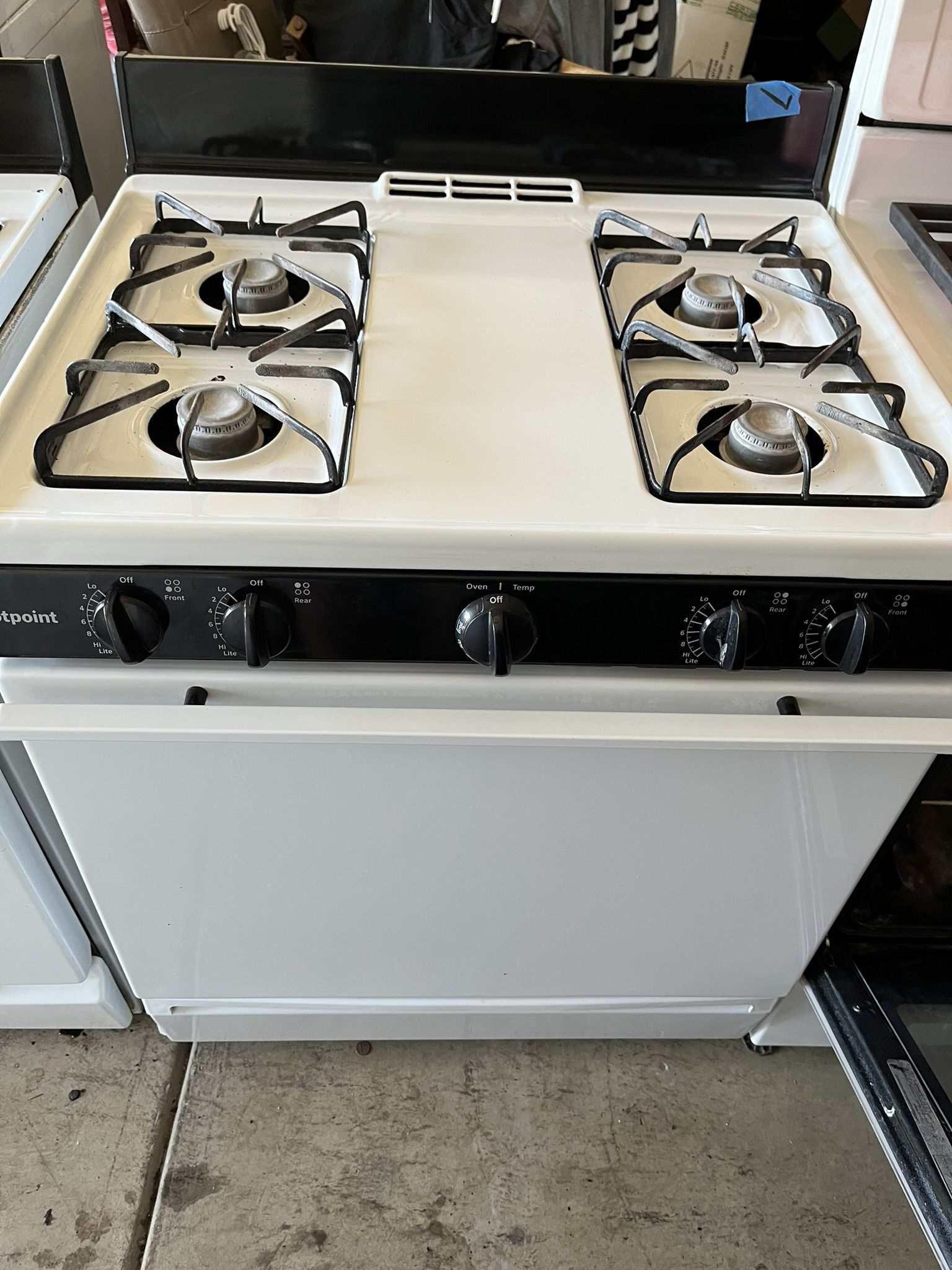 Hotpoint Gas Stove