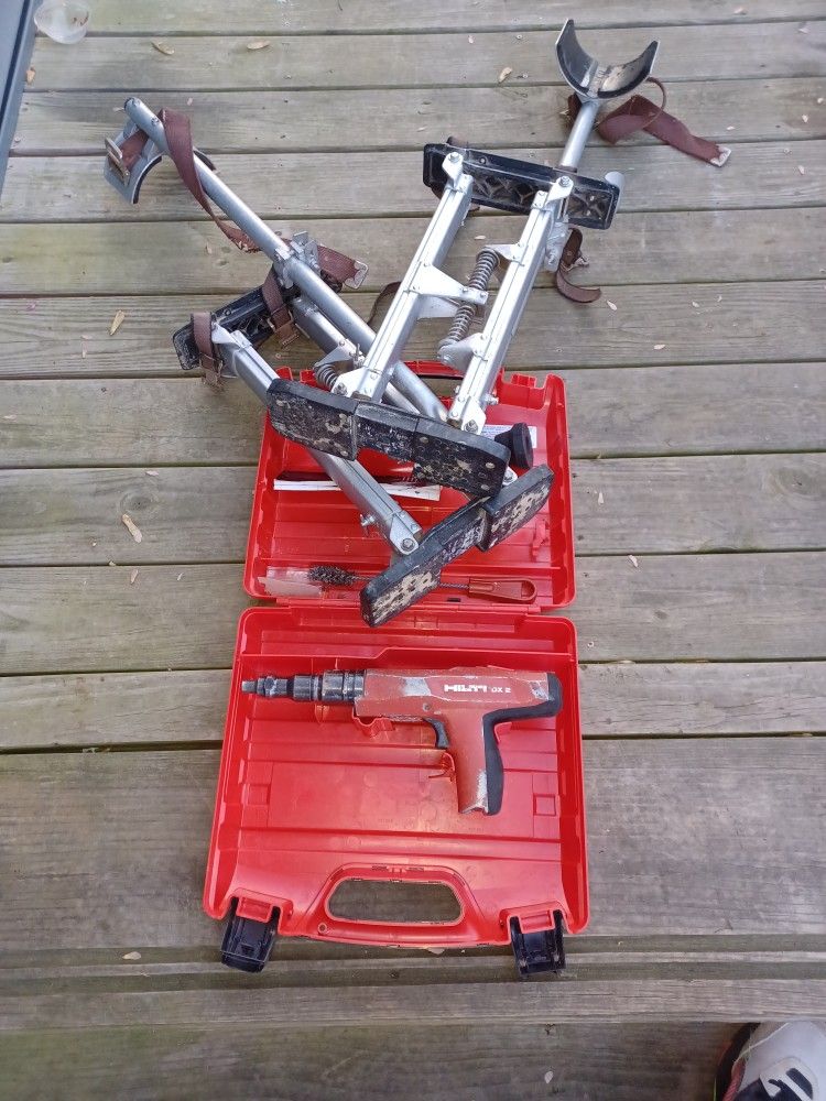 Zancos  Dura Still and Shot Gun Hilti Dx2